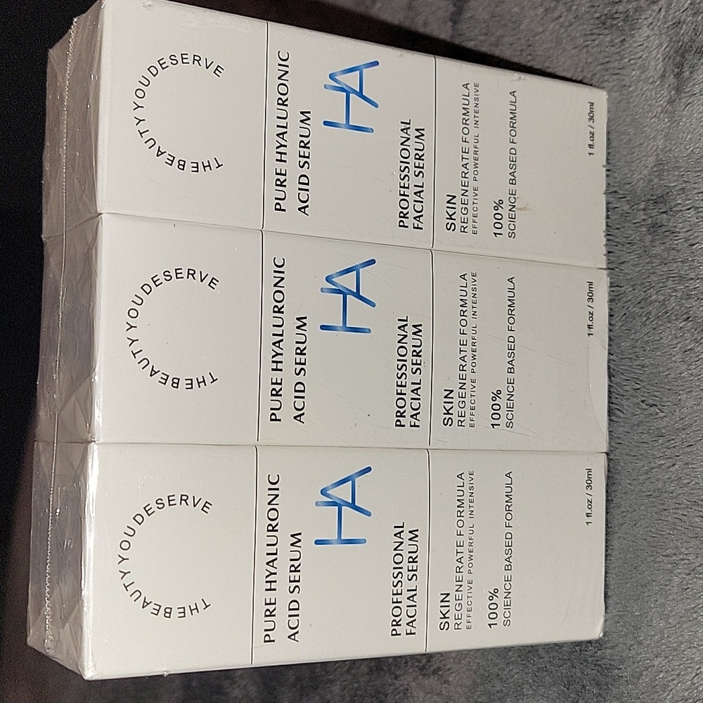 Pure hyaluronic acid serum